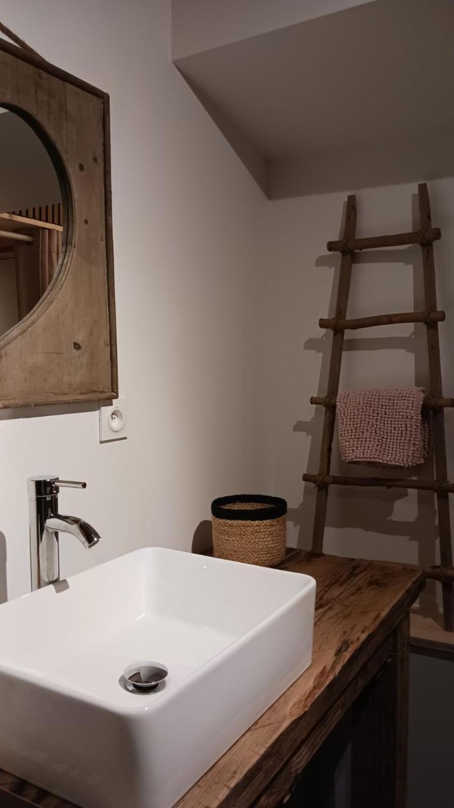 Appartement Chez Marie Et Aymeric Bages  Zimmer foto